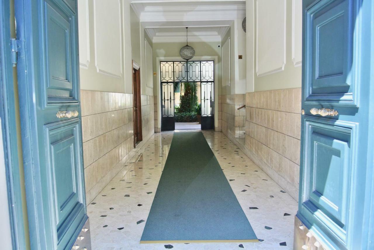 Beautiful Apartment In San Giovanni Close To Colosseo Rom Exterior foto