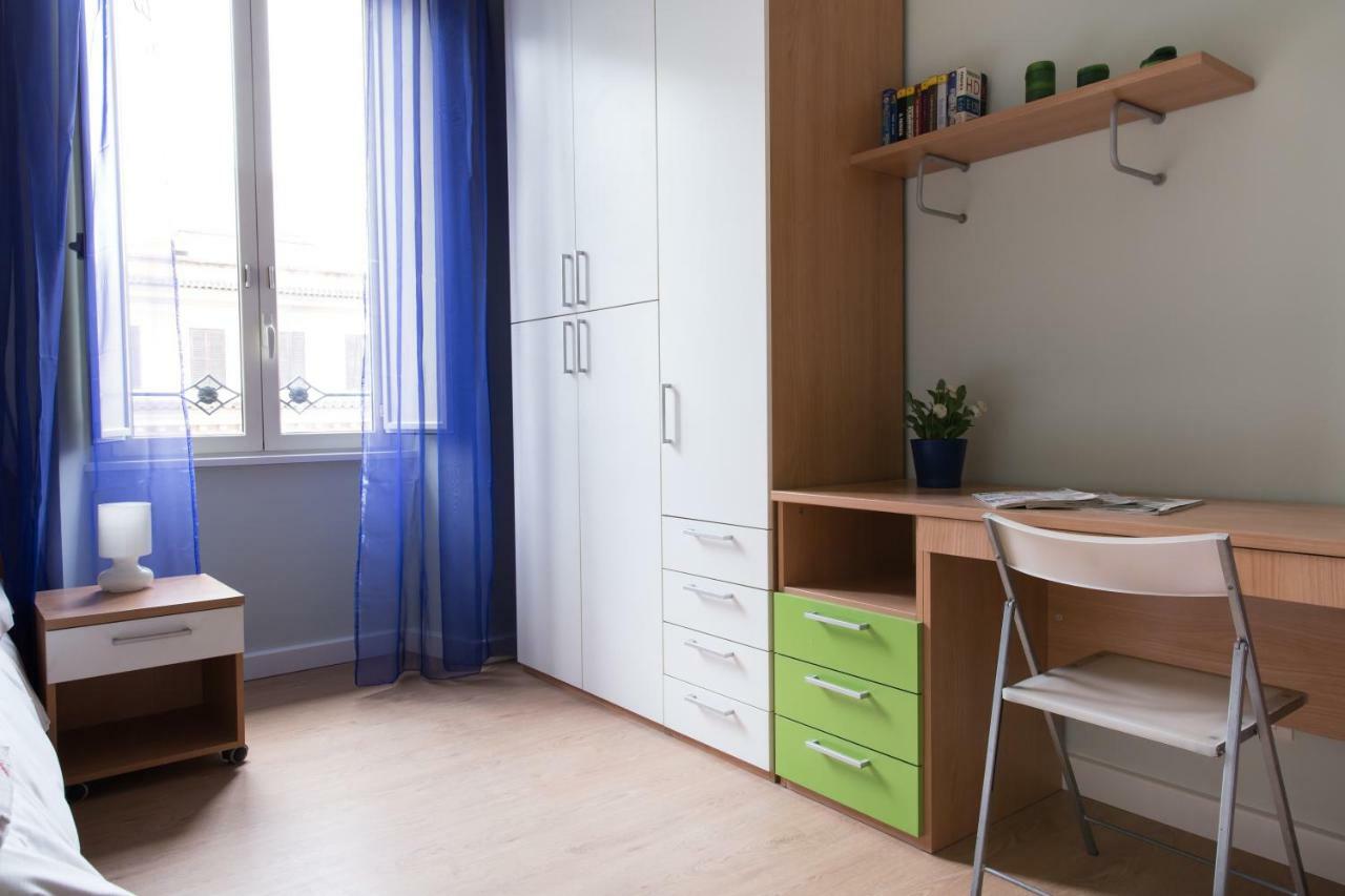 Beautiful Apartment In San Giovanni Close To Colosseo Rom Exterior foto